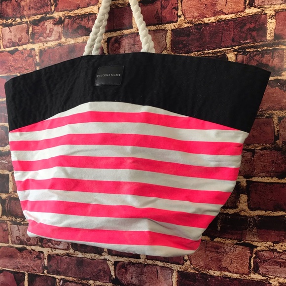 Victoria’s Secret large tote bag striped beach - Picture 5 of 8